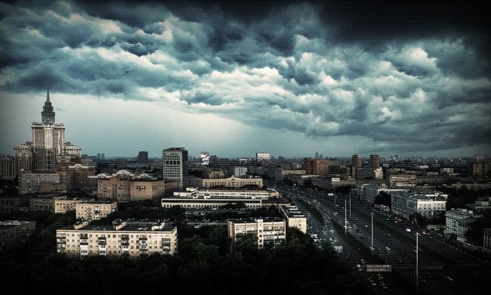 11 погибших при урагане в Москве: Бездействие МЧС или халатность граждан?